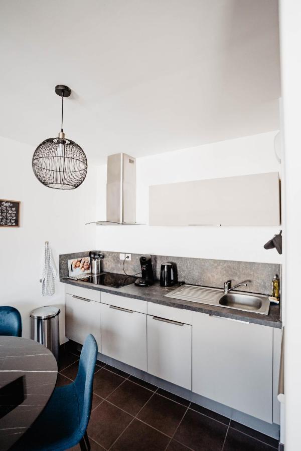 T2 Haut Standing Parking Prive Wi-Fi Tv Netflix Valenciennes Exterior foto
